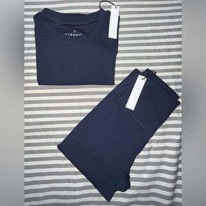 Paragon Reluna Sculptseam Legging + Full Length Short Sleeve Top in Ink Size S